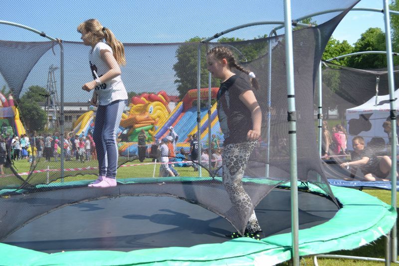 Setki dzieciaków bawiły się na imprezie Mlekpolu. Zobacz obszerną relację fotograficzną
