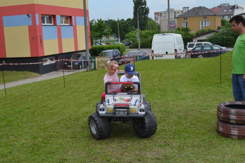 Dzień Dziecka z atrakcjami zorganizowano również w kolneńskim  przedszkolu (zobacz zdjęcia)