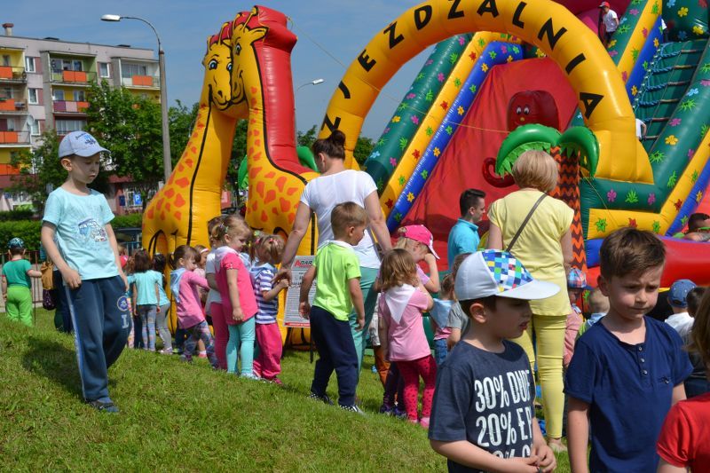 Dzień Dziecka z atrakcjami zorganizowano również w kolneńskim  przedszkolu (zobacz zdjęcia)