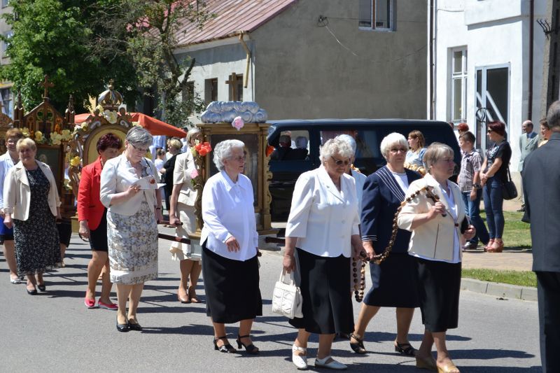 Obchodzimy uroczystość Najświętszego Ciała i Krwi Chrystusa. Zobacz relację fotograficzną z procesji Bożego Ciała