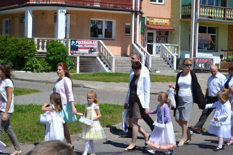 Obchodzimy uroczystość Najświętszego Ciała i Krwi Chrystusa. Zobacz relację fotograficzną z procesji Bożego Ciała
