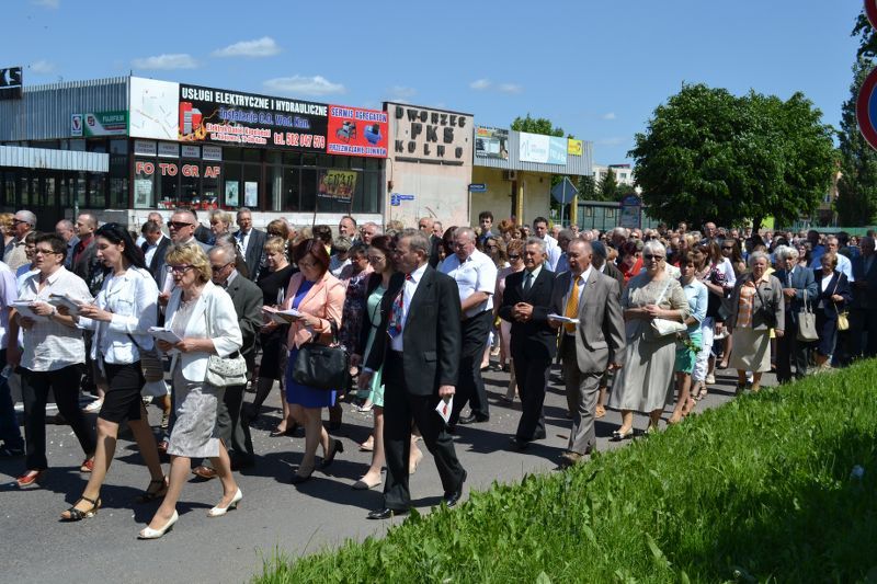 Obchodzimy uroczystość Najświętszego Ciała i Krwi Chrystusa. Zobacz relację fotograficzną z procesji Bożego Ciała