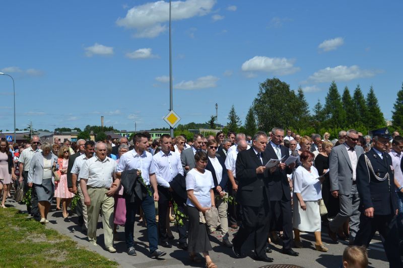 Obchodzimy uroczystość Najświętszego Ciała i Krwi Chrystusa. Zobacz relację fotograficzną z procesji Bożego Ciała