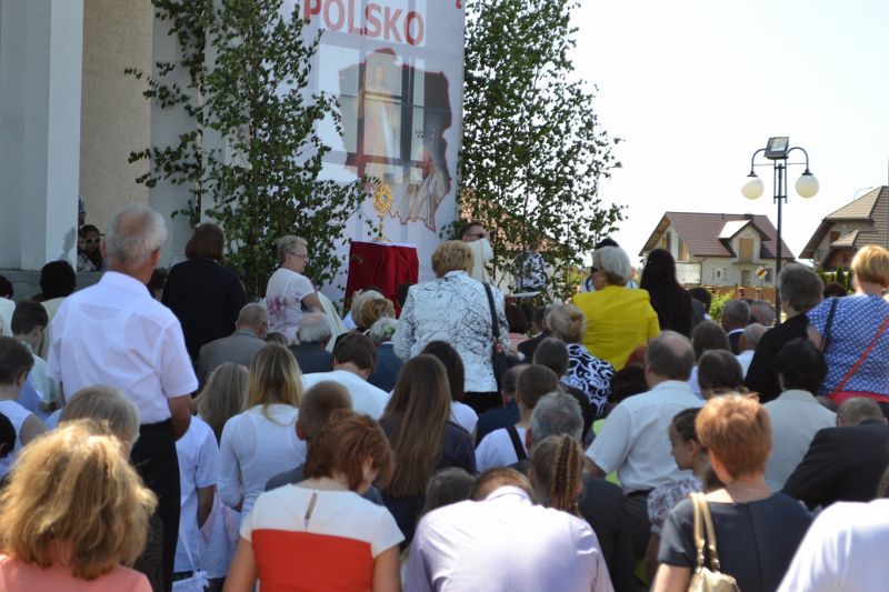 Obchodzimy uroczystość Najświętszego Ciała i Krwi Chrystusa. Zobacz relację fotograficzną z procesji Bożego Ciała
