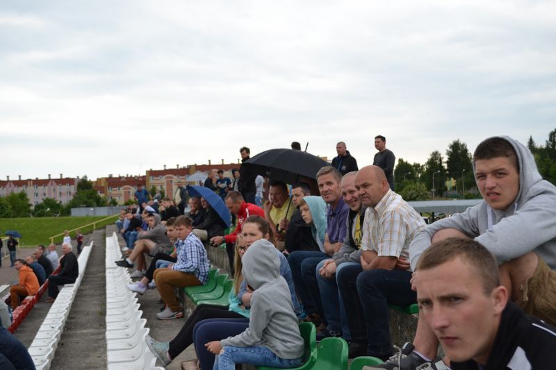 Gwiazda ponownie z hat trickiem. Euforia na stadionie