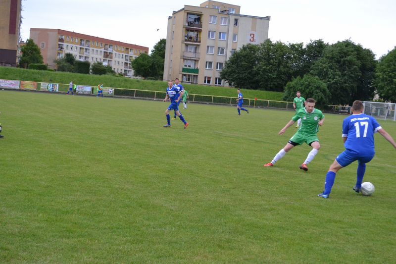Gwiazda ponownie z hat trickiem. Euforia na stadionie