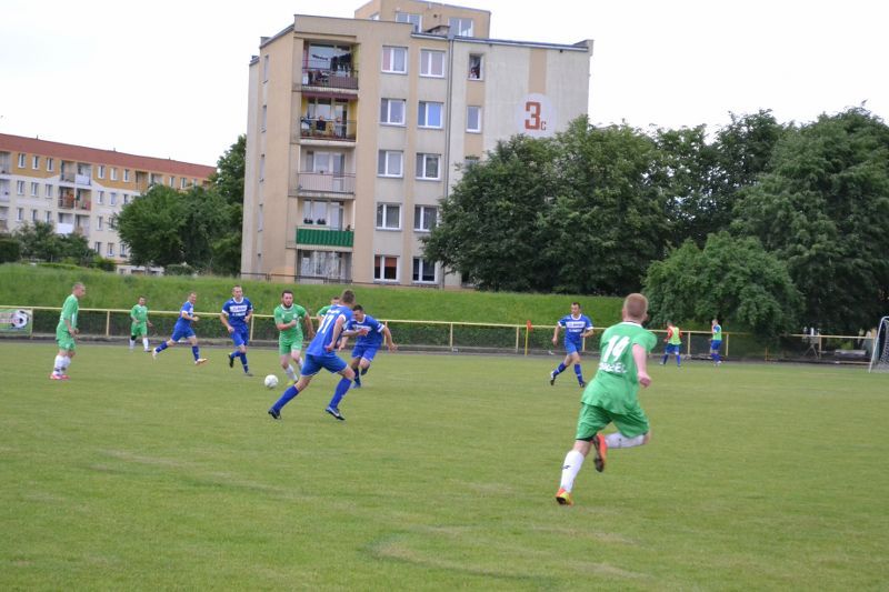 Gwiazda ponownie z hat trickiem. Euforia na stadionie