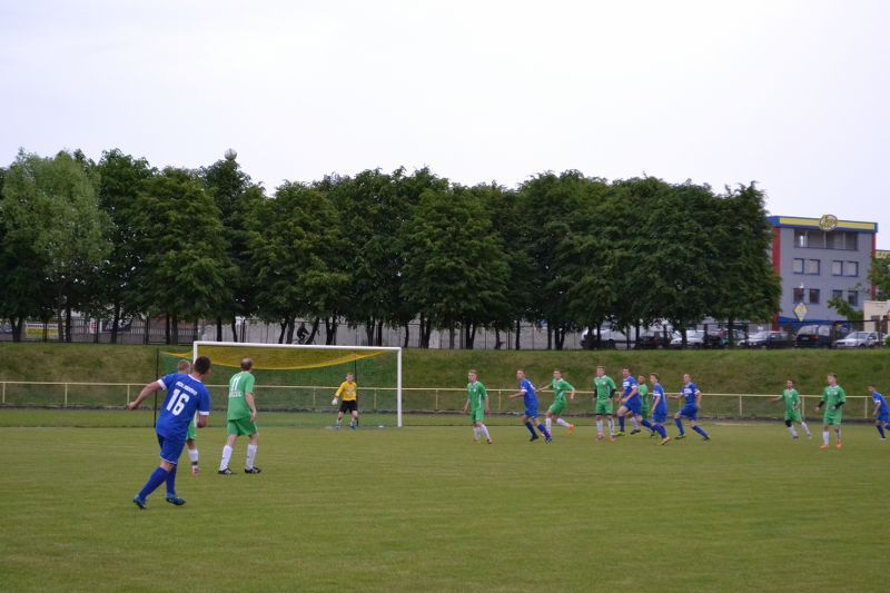 Gwiazda ponownie z hat trickiem. Euforia na stadionie