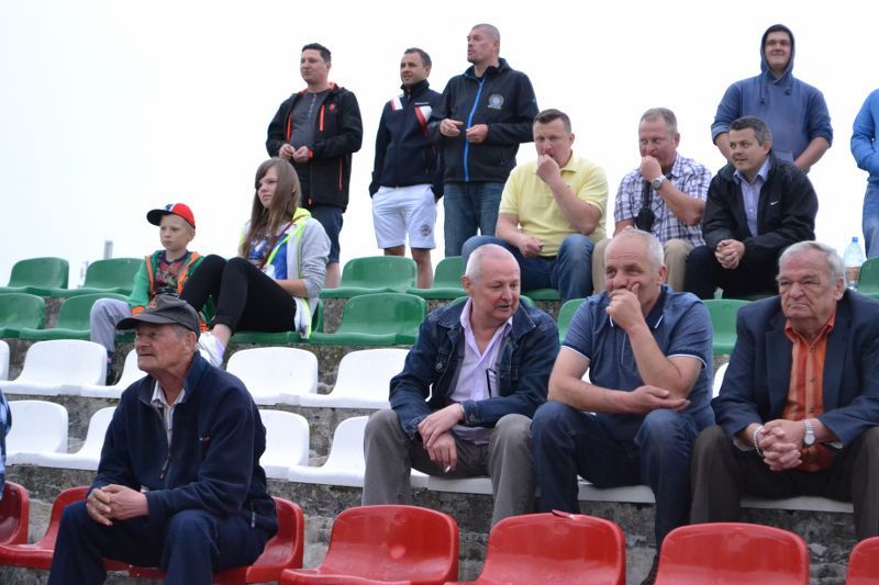Gwiazda ponownie z hat trickiem. Euforia na stadionie