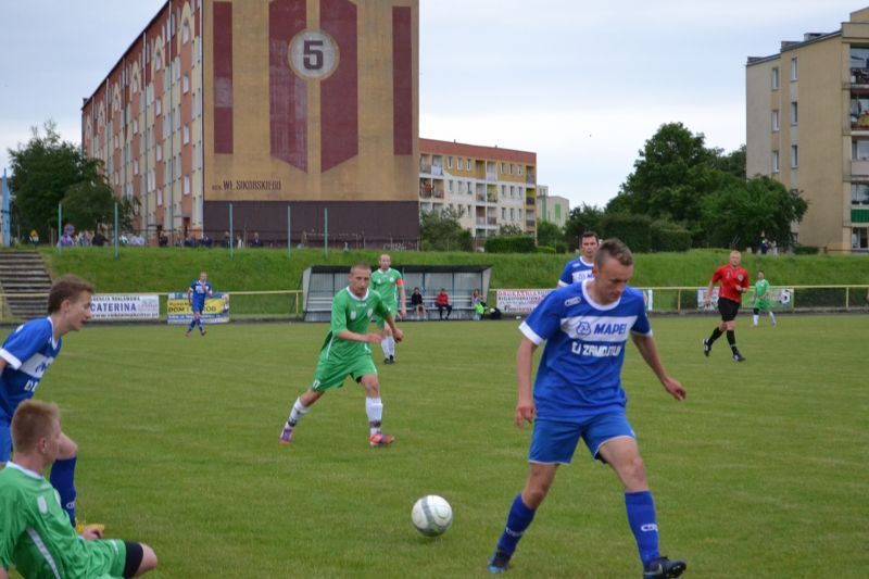 Gwiazda ponownie z hat trickiem. Euforia na stadionie