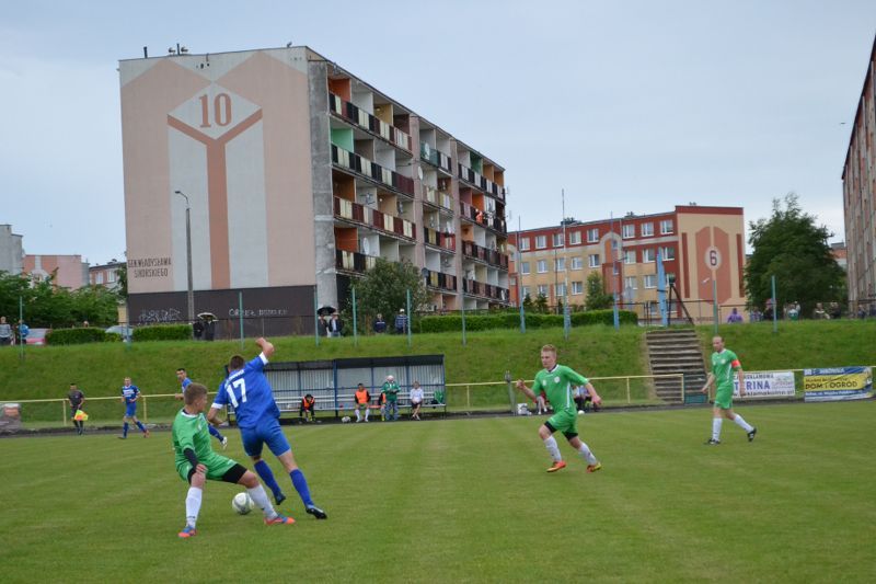 Gwiazda ponownie z hat trickiem. Euforia na stadionie