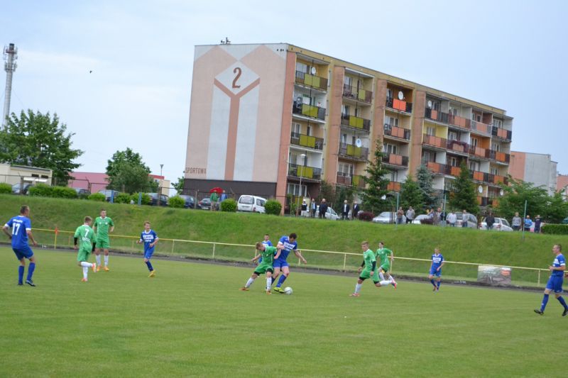 Gwiazda ponownie z hat trickiem. Euforia na stadionie