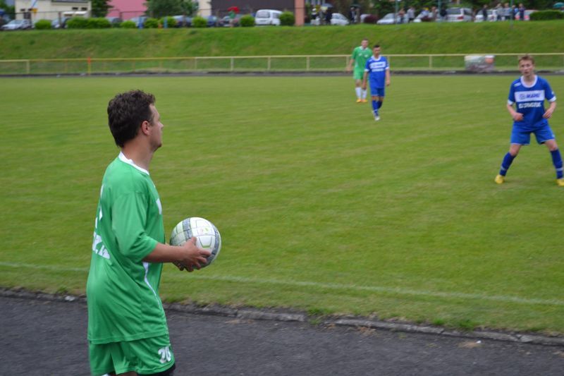 Gwiazda ponownie z hat trickiem. Euforia na stadionie
