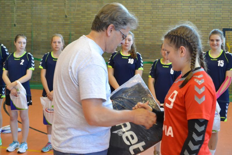 Nasze dziewczęta z pucharem województwa podlaskiego