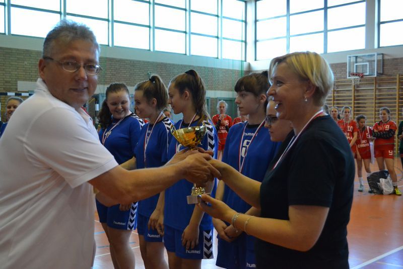 Nasze dziewczęta z pucharem województwa podlaskiego
