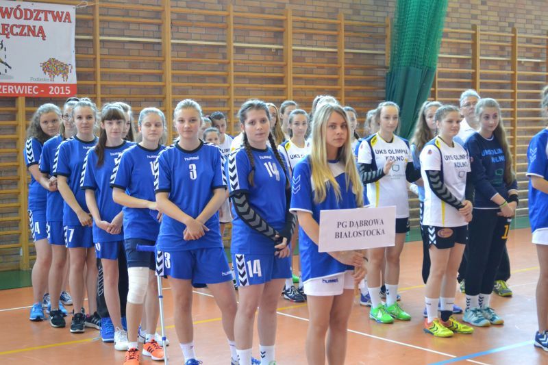 Nasze dziewczęta z pucharem województwa podlaskiego