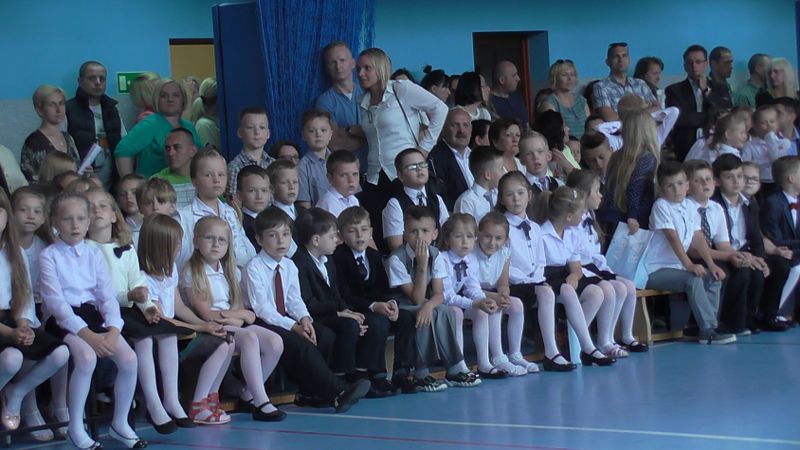 Zobacz relacje foto i video z zakończenia roku szkolnego w kolneńskich szkołach