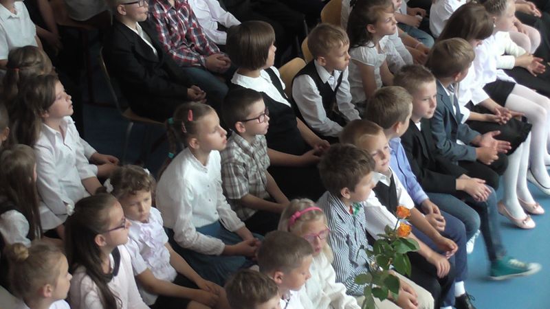 Zobacz relacje foto i video z zakończenia roku szkolnego w kolneńskich szkołach