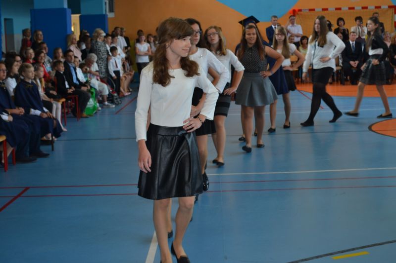 Zobacz relacje foto i video z zakończenia roku szkolnego w kolneńskich szkołach