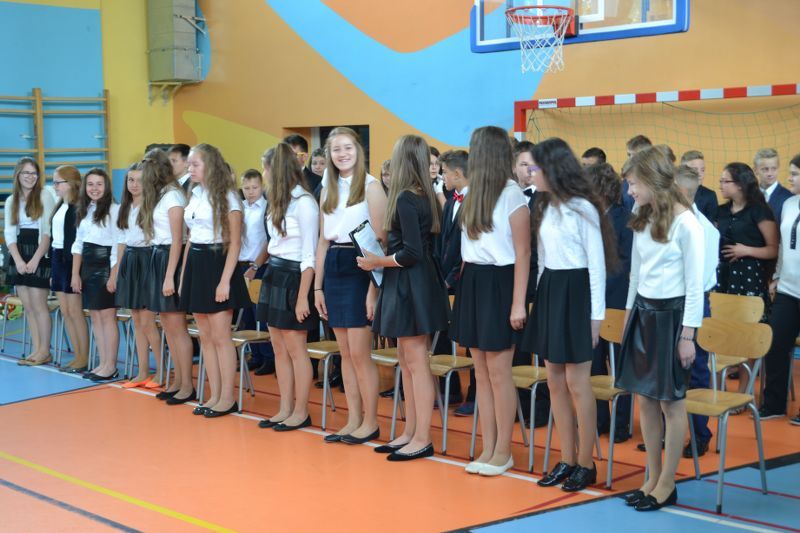 Zobacz relacje foto i video z zakończenia roku szkolnego w kolneńskich szkołach