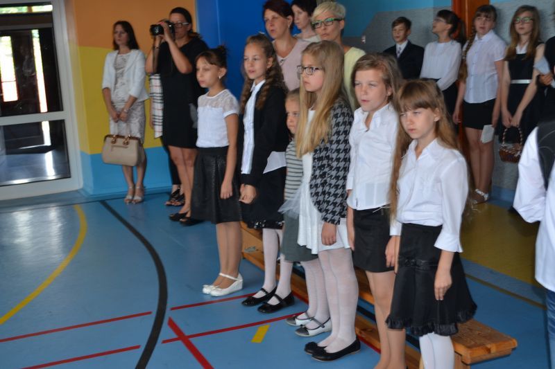 Zobacz relacje foto i video z zakończenia roku szkolnego w kolneńskich szkołach