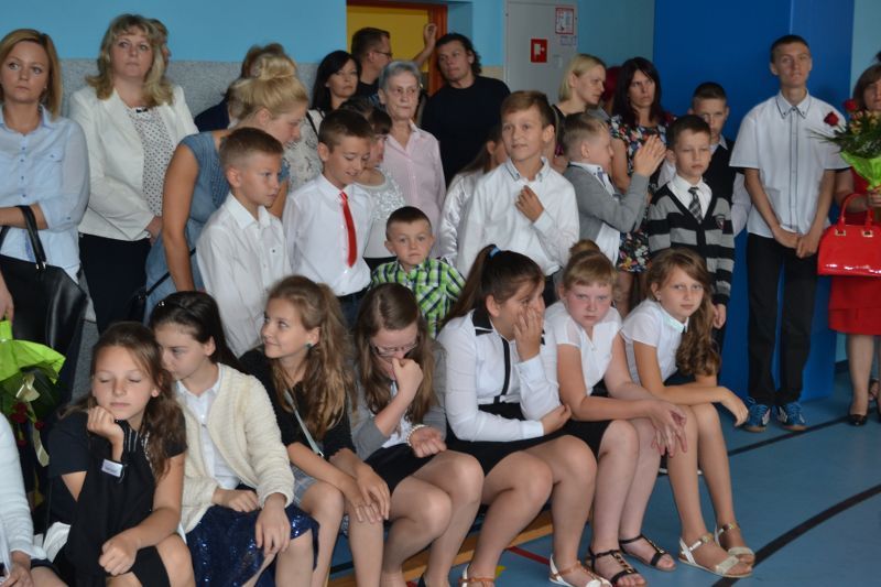 Zobacz relacje foto i video z zakończenia roku szkolnego w kolneńskich szkołach
