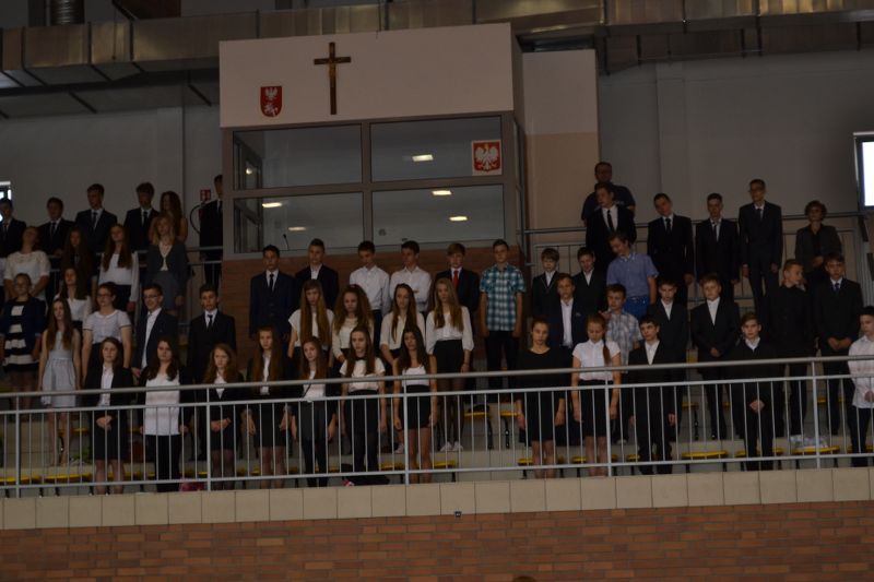 Zobacz relacje foto i video z zakończenia roku szkolnego w kolneńskich szkołach