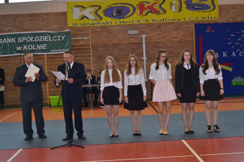 Zobacz relacje foto i video z zakończenia roku szkolnego w kolneńskich szkołach