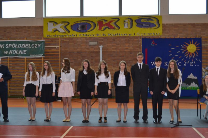 Zobacz relacje foto i video z zakończenia roku szkolnego w kolneńskich szkołach