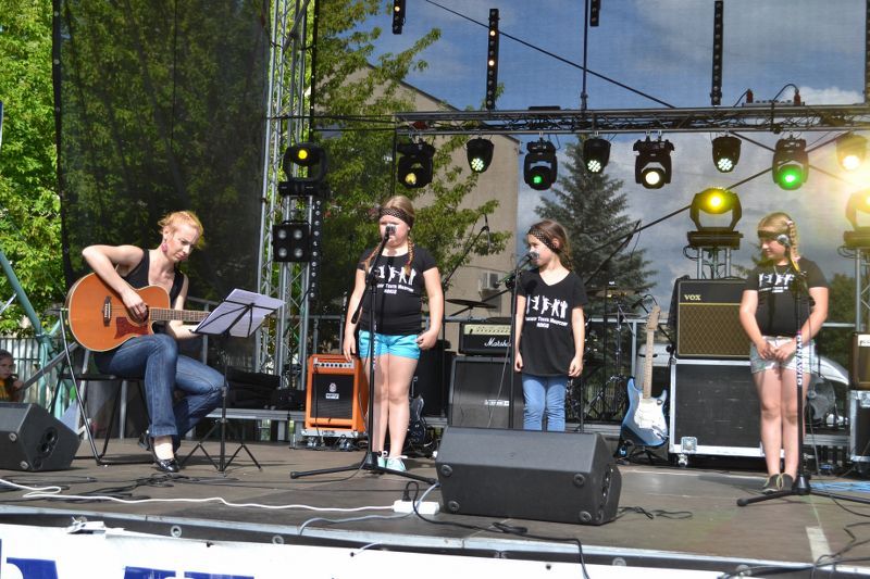 Zobacz  zdjęcia z festynu