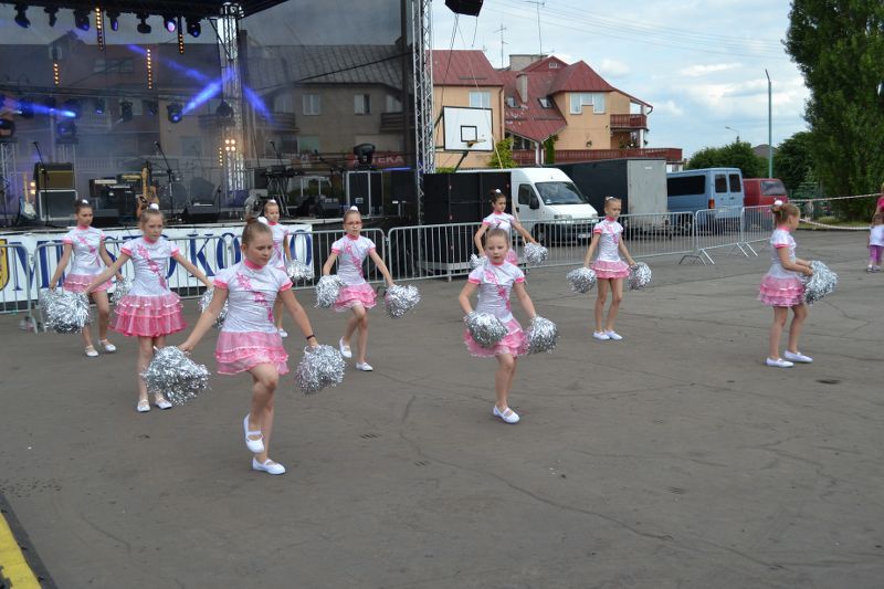 Zobacz  zdjęcia z festynu