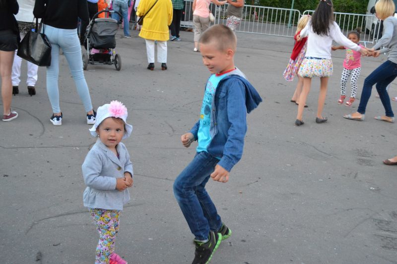 Zobacz  zdjęcia z festynu