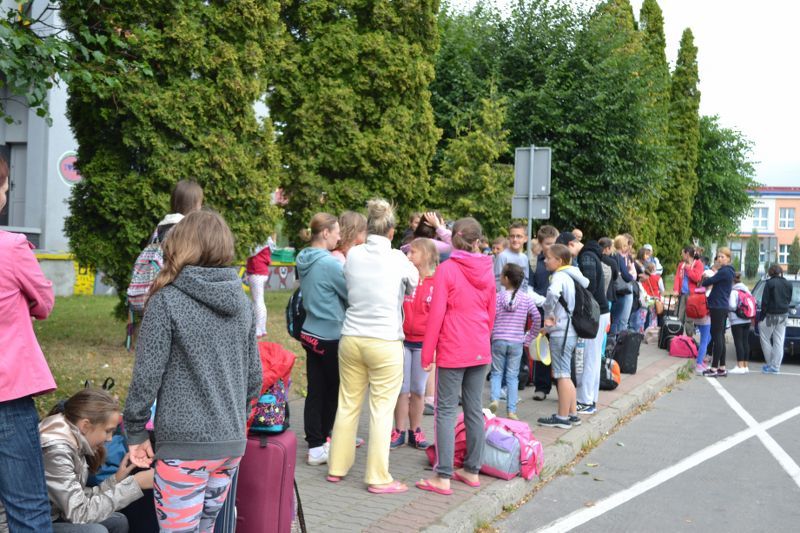 11,49 do Małych Cichych. Dzieci czekały prawie cztery godziny. Skandal?