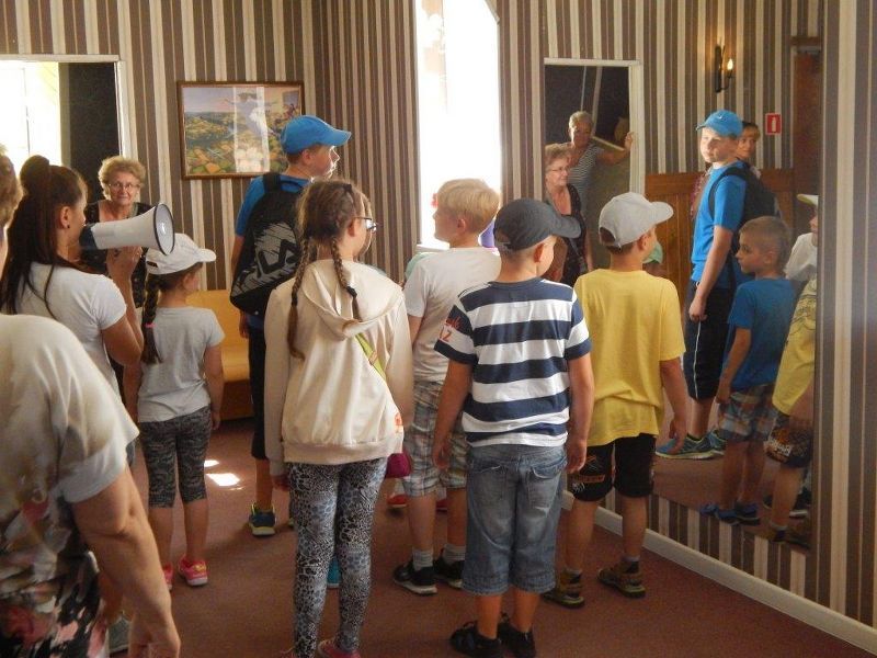 Rozrywka i Edukacja: Sposób na wakacje!