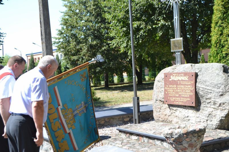 Zobacz relację z uroczystości Święta Wojska Polskiego w Kolnie
