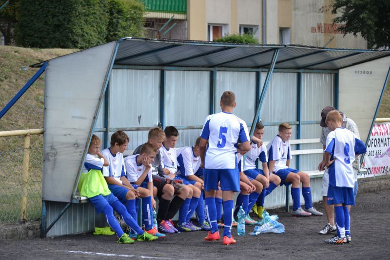 Podopieczni Łukasza Świderskiego nie pozostawili złudzeń piłkarzom z Zambrowa