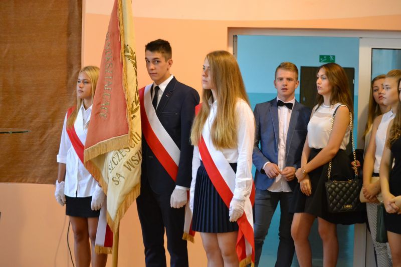 Zobacz zdjęcia z rozpoczęcia roku szkolnego