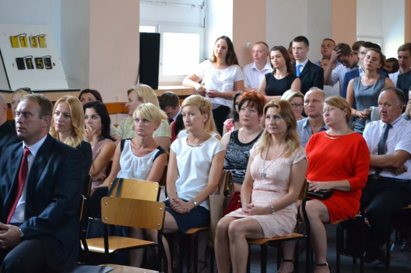 Zobacz zdjęcia z rozpoczęcia roku szkolnego