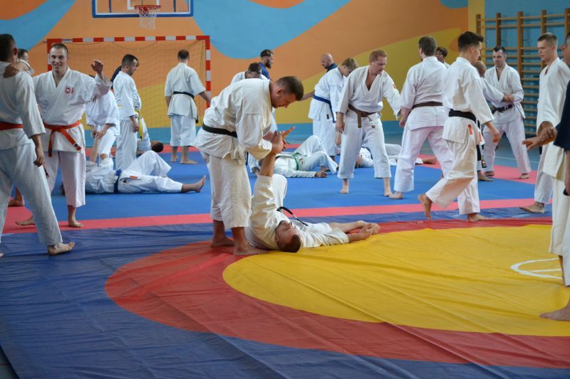 Mistrz karate poprowadził zajęcia w Kolnie. Zobacz foto i video