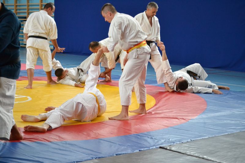 Mistrz karate poprowadził zajęcia w Kolnie. Zobacz foto i video