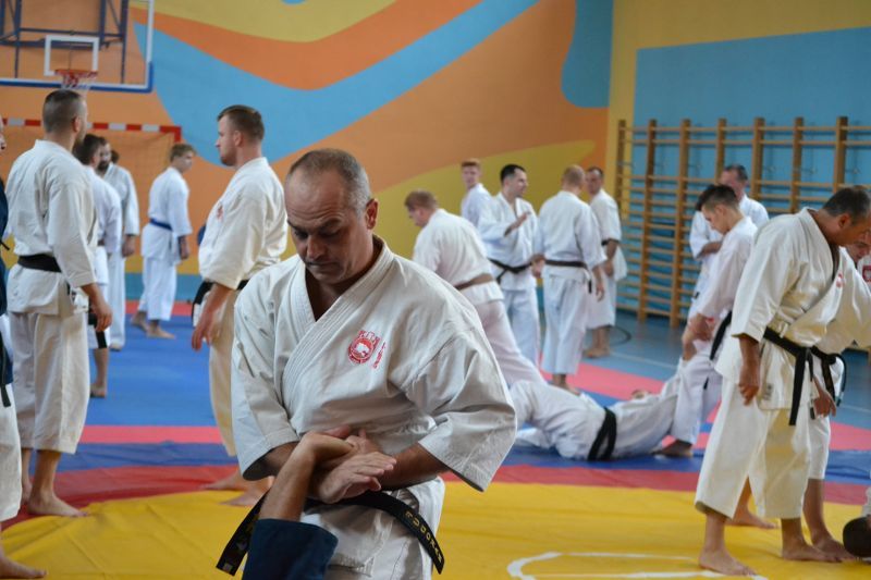 Mistrz karate poprowadził zajęcia w Kolnie. Zobacz foto i video