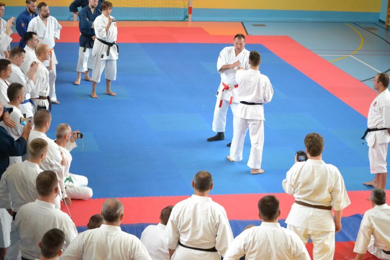 Mistrz karate poprowadził zajęcia w Kolnie. Zobacz foto i video
