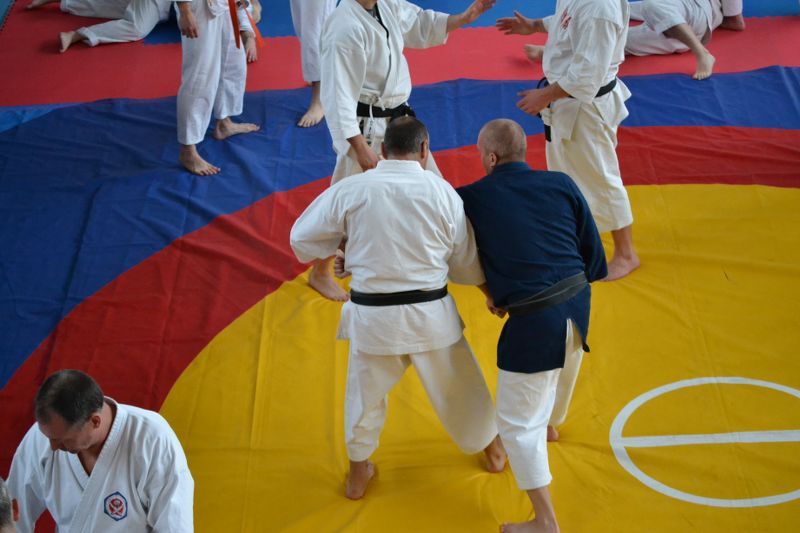Mistrz karate poprowadził zajęcia w Kolnie. Zobacz foto i video
