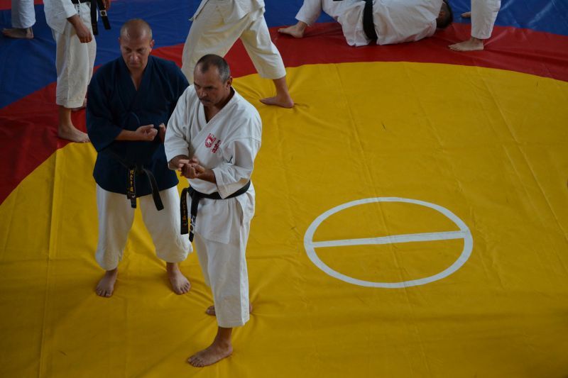 Mistrz karate poprowadził zajęcia w Kolnie. Zobacz foto i video