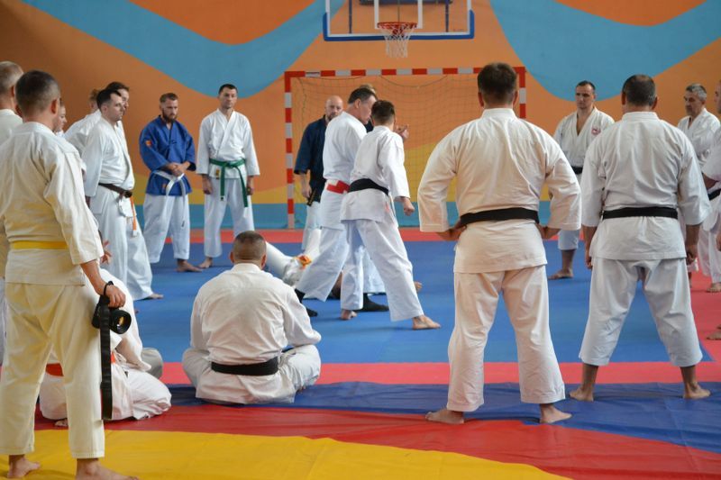 Mistrz karate poprowadził zajęcia w Kolnie. Zobacz foto i video
