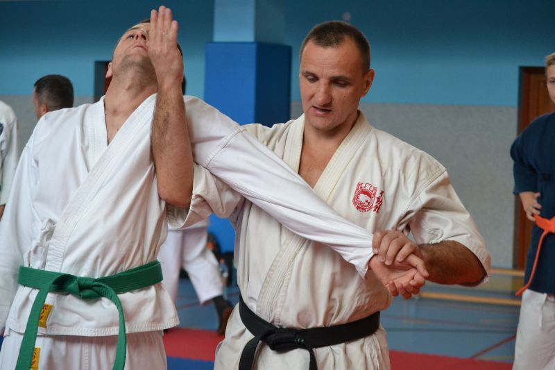 Mistrz karate poprowadził zajęcia w Kolnie. Zobacz foto i video