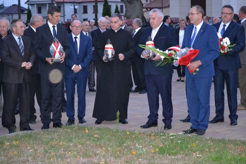 Zobacz relację fotograficzną z kolneńskich obchodów 35. rocznicy powstania NSZZ Solidarność