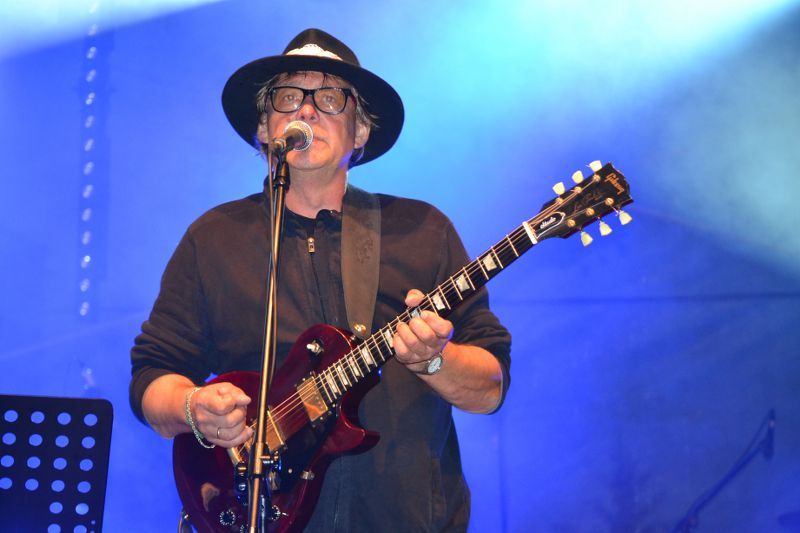 Szczytny cel, znakomity koncert i pogoda do kitu (zobacz zdjęcia)