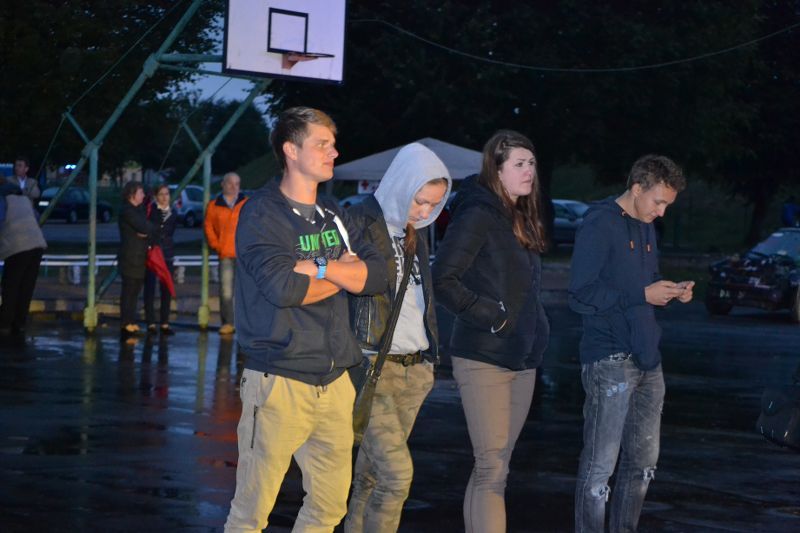 Szczytny cel, znakomity koncert i pogoda do kitu (zobacz zdjęcia)