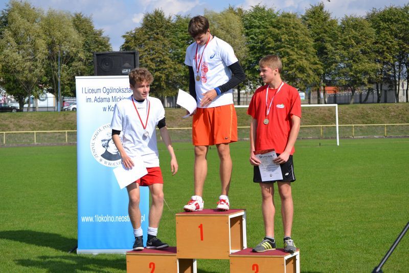 Przełajowe Biegi Jesieni organizowane przez kolneński Ogólniak na dobre weszły już do kalendarza imprez sportowych